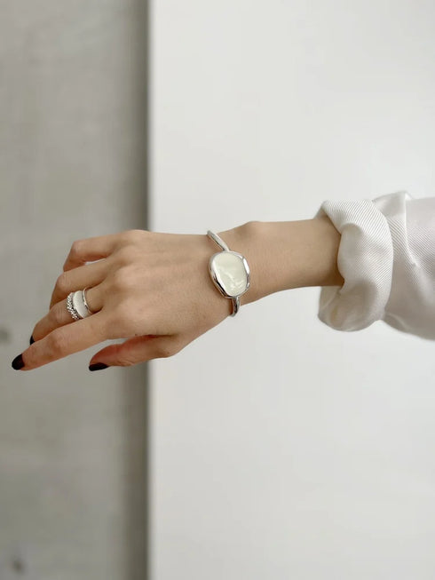 Lulu bangle